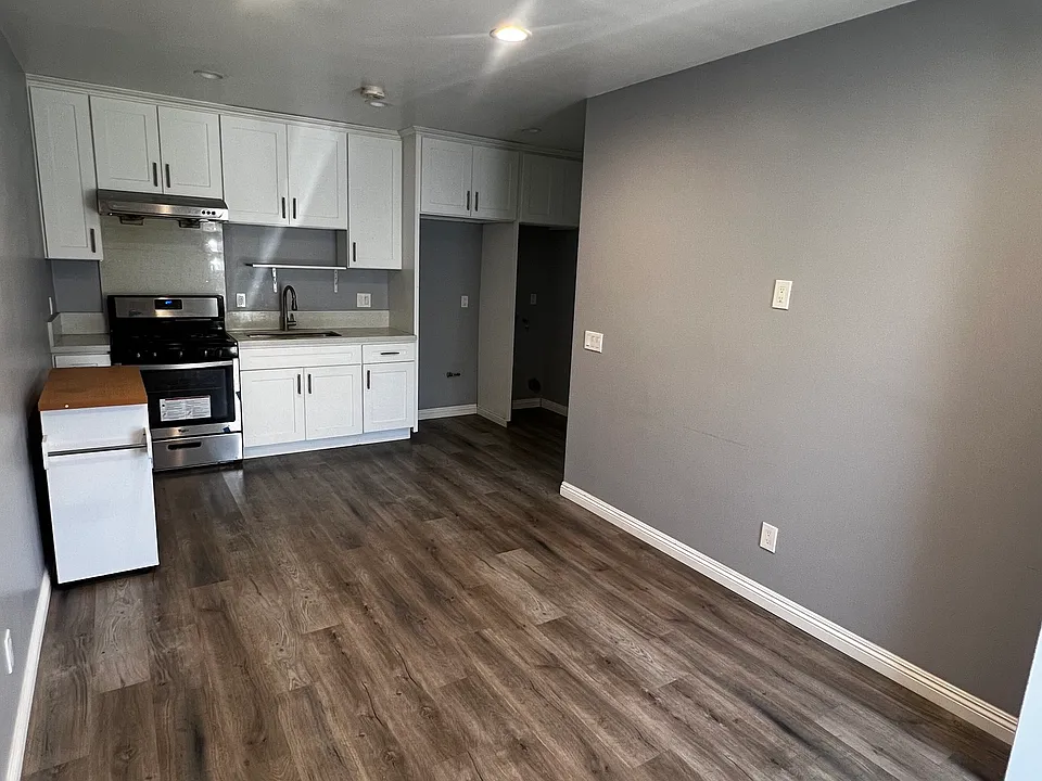 107 W Forest Ave #B
