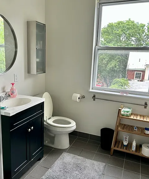 249 S 10th St #3R — Photo 6