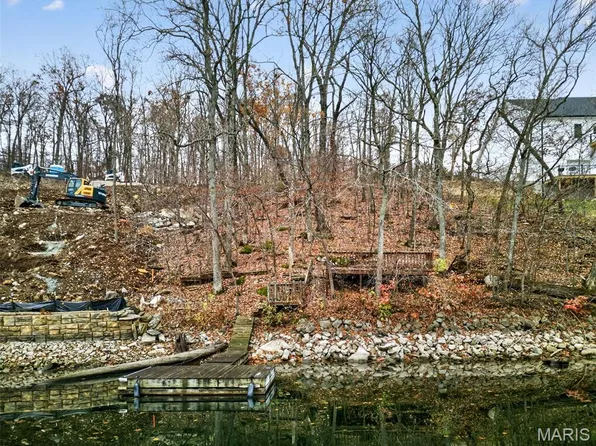 1539 S Lake Sherwood Dr, Lake Sherwood, MO 63357