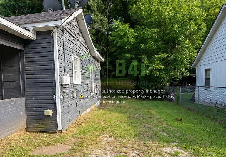 204 E Crovat St — Photo 16