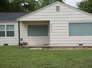 606 W 30th St S, Wichita, KS 67217