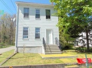 47 W Colliery Ave, Tower City, PA 17980