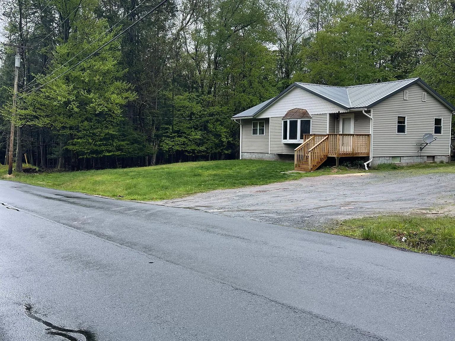 271 Rose Valley Rd — Photo 2