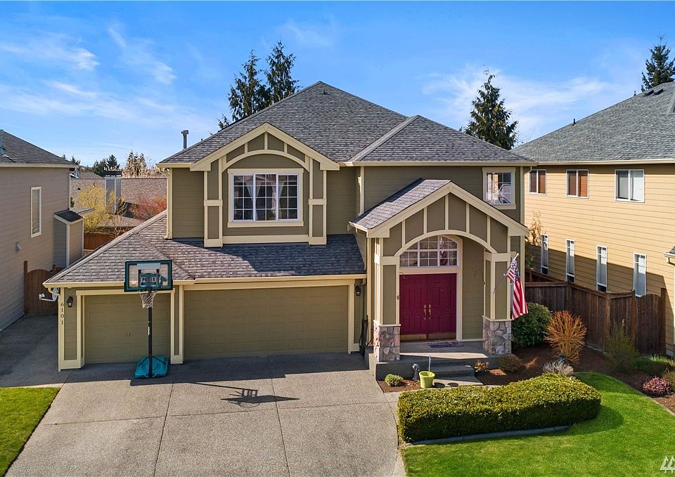 Welcome to Ashland at Lakeland Hills and to this beautifully maintained home!