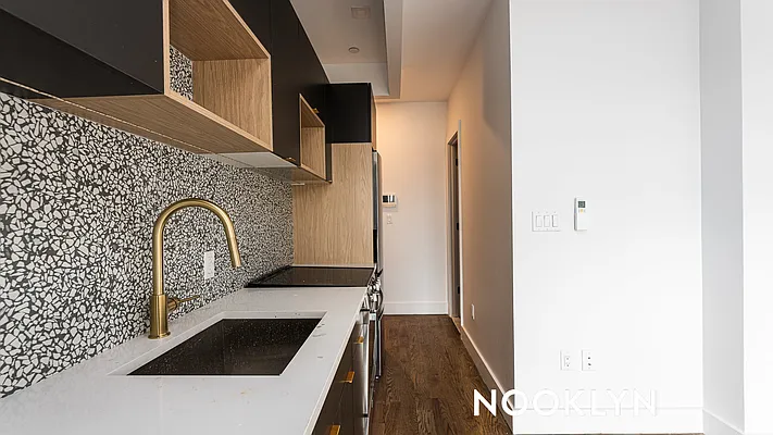 Rented by Nooklyn NYC LLC | media 7