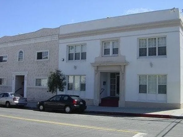 595 W 8th St, San Pedro, CA 90731