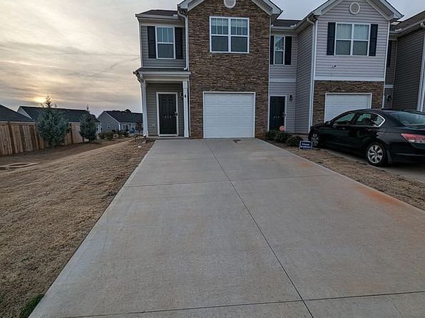 612 Hardwood Dr