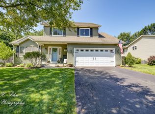 1105 Hollywood Blvd, McHenry, IL 60050