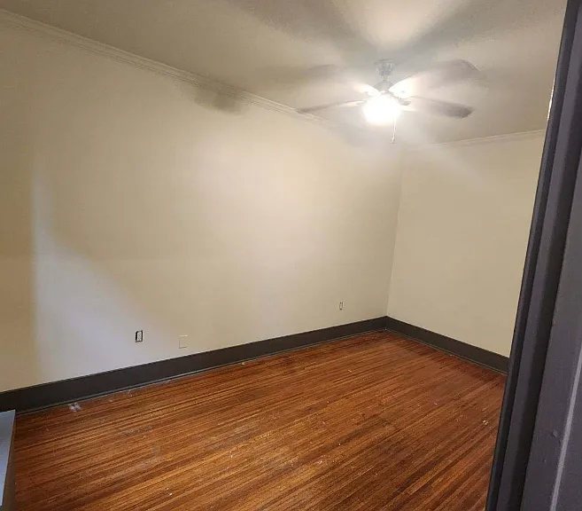 Laurelton Apartments — Photo 3