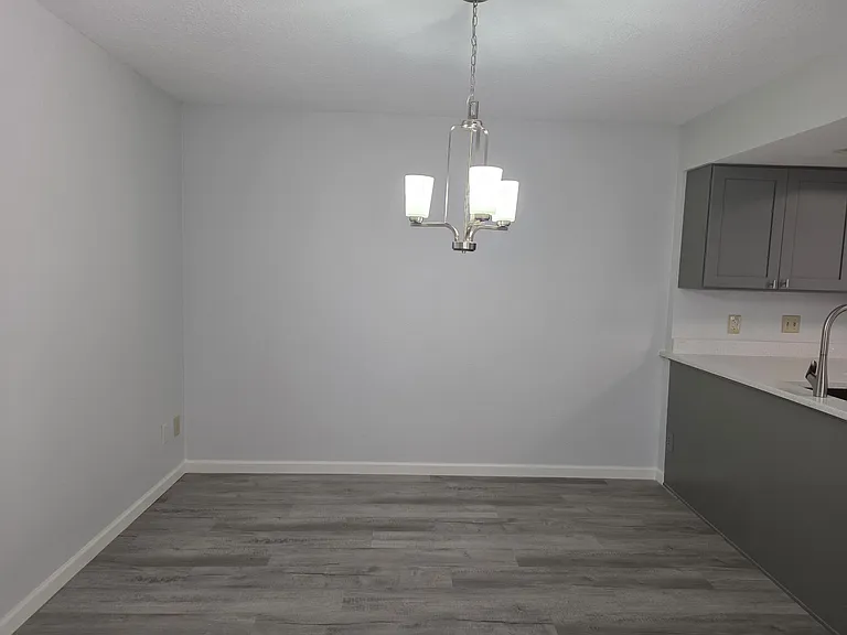 4560 Heritage Oak Dr — Photo 5