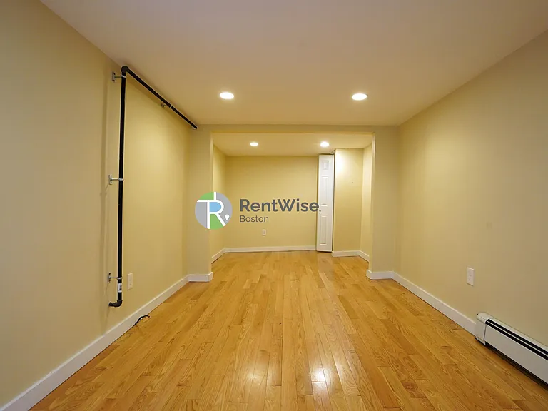 232 Cambridge St #4 — Photo 8