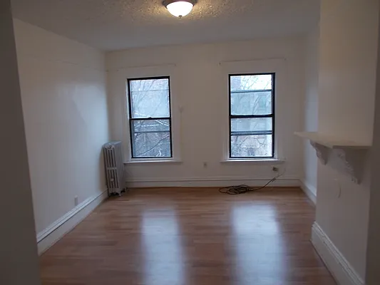 Rented by Marjorie Thompson, LREB | media 6