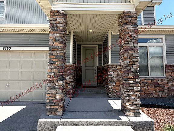 3rd image of 8650 Tranquil Knoll Ln