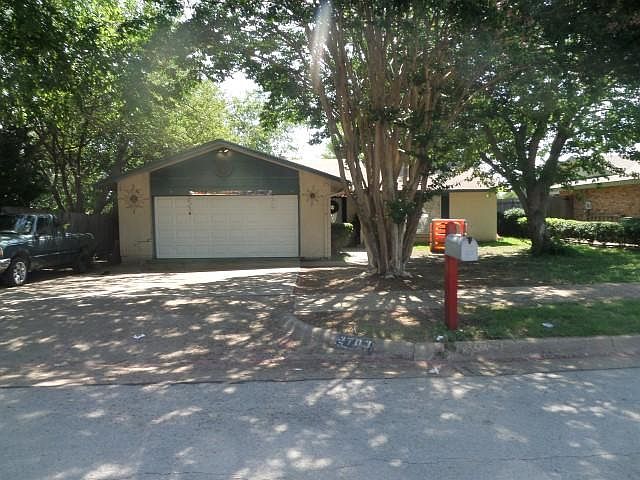 1st image of 2703 Barrington Pl