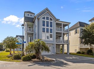 101 Bay Ridge Dr, Atlantic Beach, NC 28512