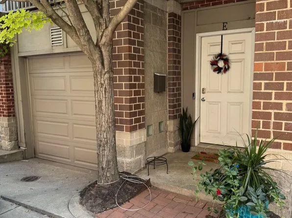 2743 N Wayne Ave APT E, Chicago, IL 60614