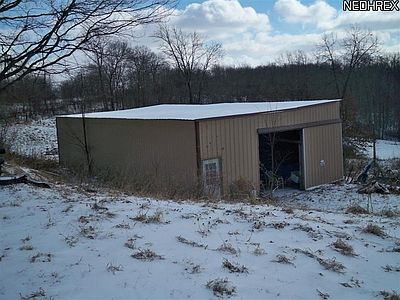 2nd image of 10298 Steubenville Pike Rd