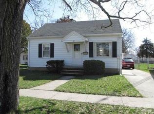 1827 Harrison Ave, Beloit, WI 53511