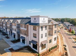 1000 N Lamar Blvd #102, Oxford, MS 38655