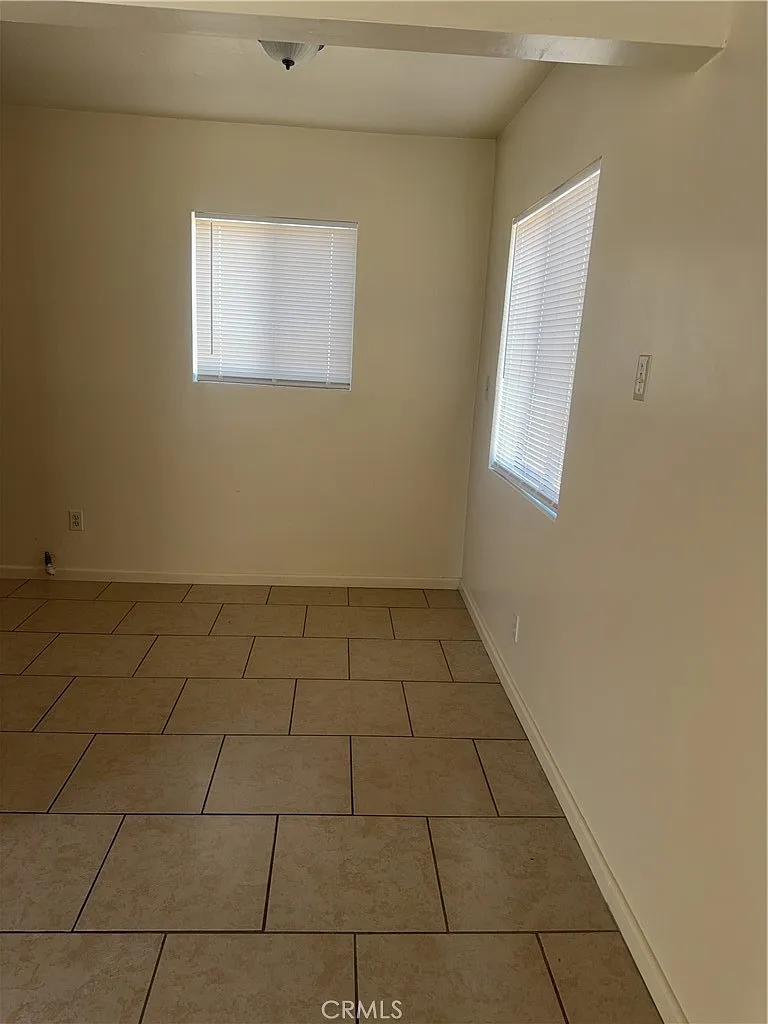 2 bed, 888 sqft, $1,500 — Photo 4