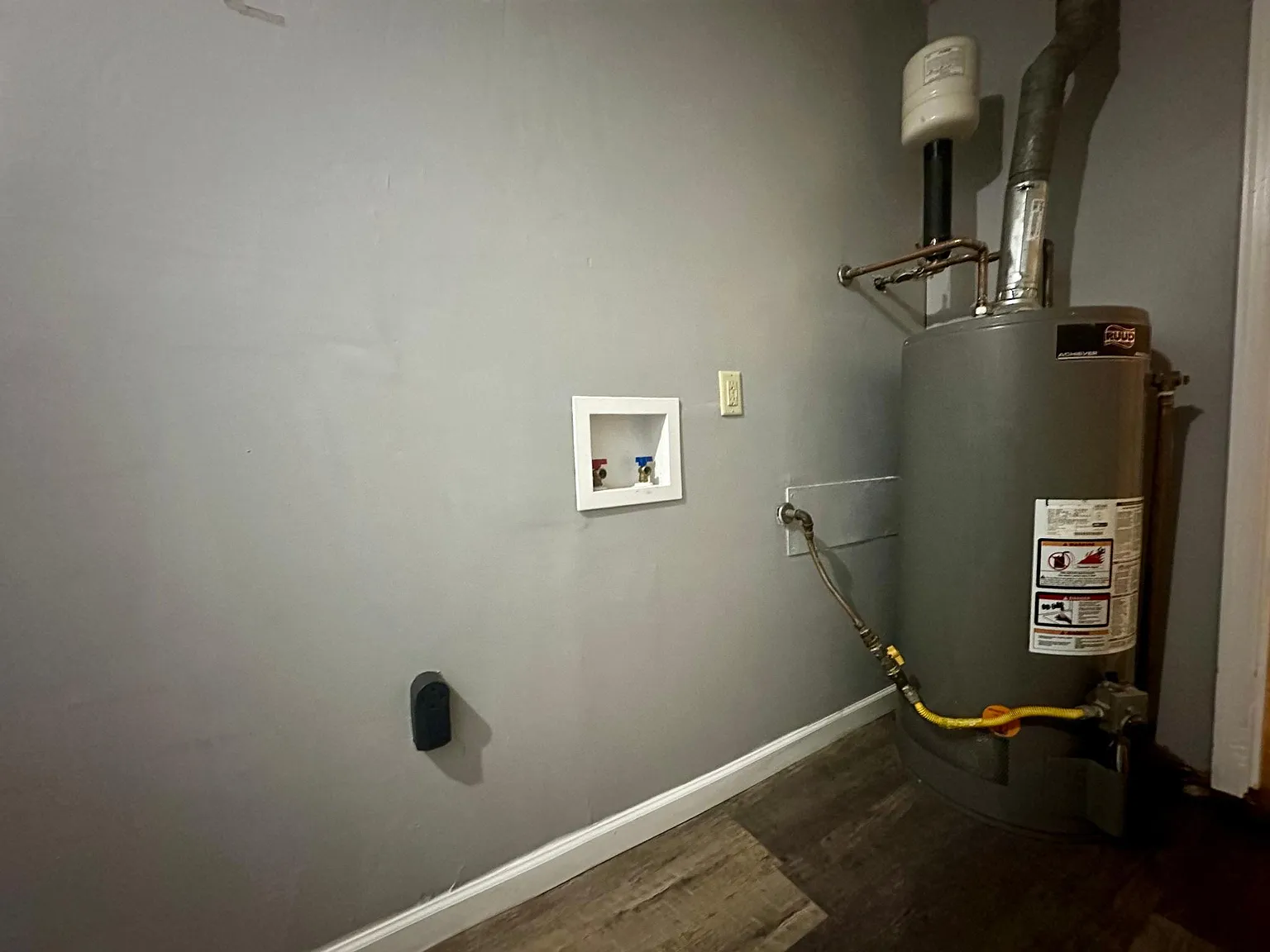 3 bed, 1298 sqft, $1,100 — Photo 4