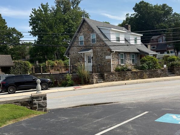 306 W Wayne Ave