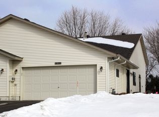 20323 Hunter Ct, Lakeville, MN 55044