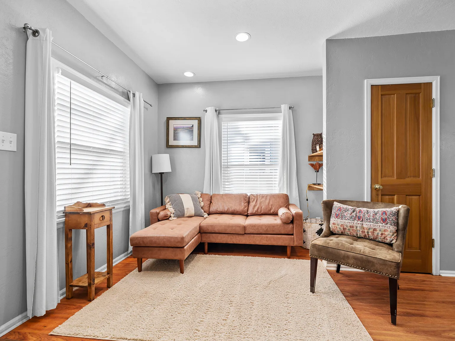 2 bed, 816 sqft, $2,500 — Photo 4
