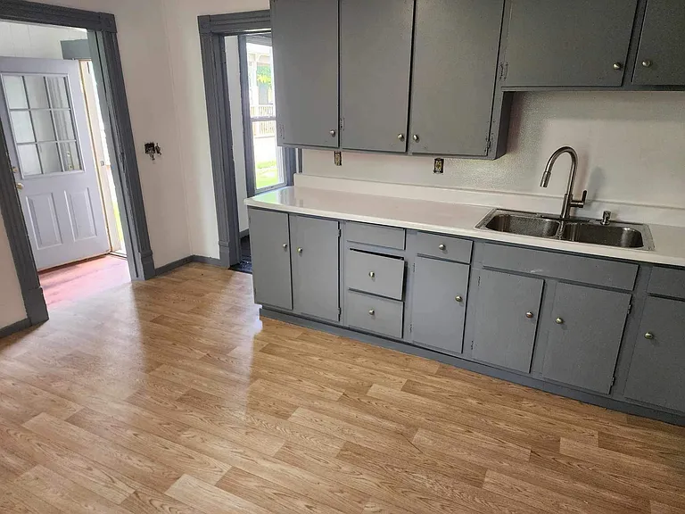 631 Main St #1 — Photo 11