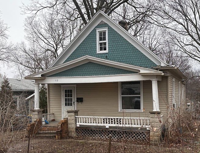 1st image of 113 S Willow Ave