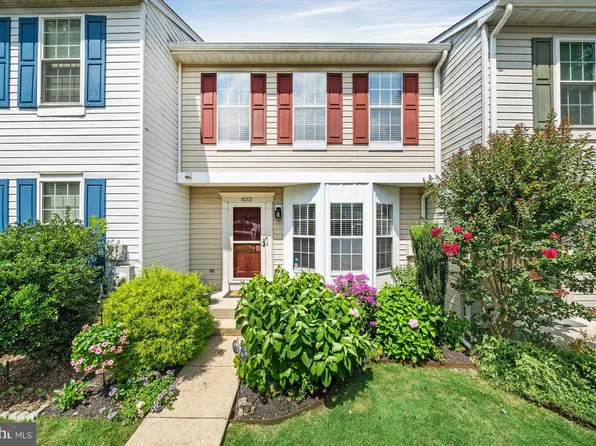 1013 Ridgewood Ct, Newark, DE 19711