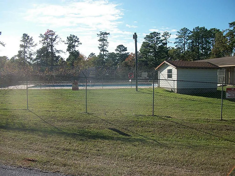 174 E Sunset Dr — Photo 6