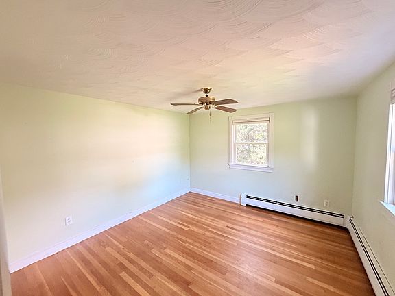 4th image of 26 Pearl St