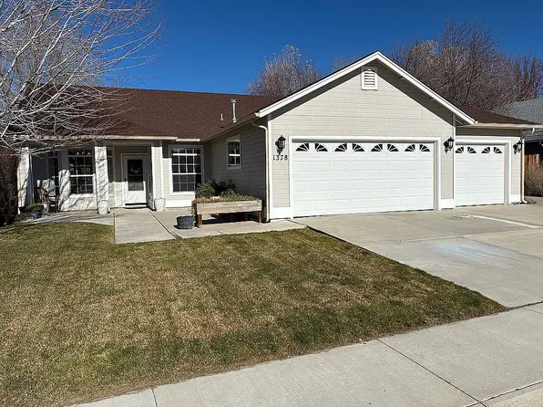 1378 Hastings Ln, Gardnerville, NV 89410