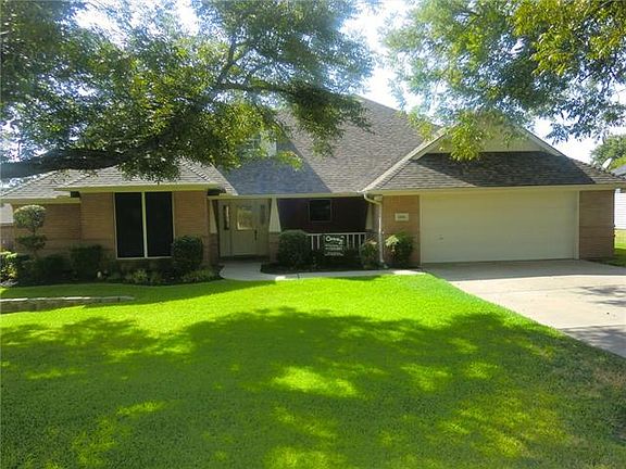 4th image of 4006 Angelina Ct N