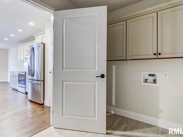1811 Spartan Dr — Photo 10
