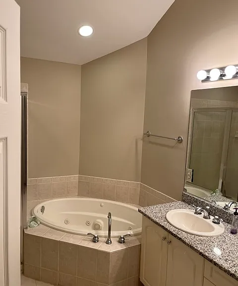 627 Binghampton Ln — Photo 11