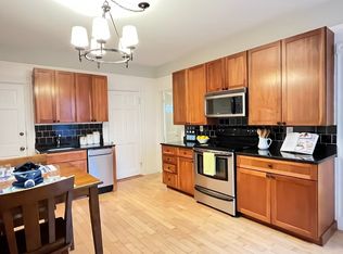 128 Chestnut St #1, Brookline, MA 02445