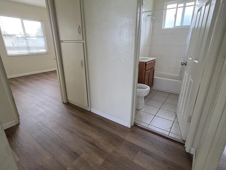 6920 Fresno St #C — Photo 10