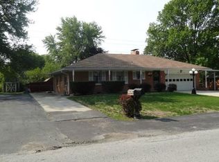 16809 Sunset Dr, Independence, MO 64057