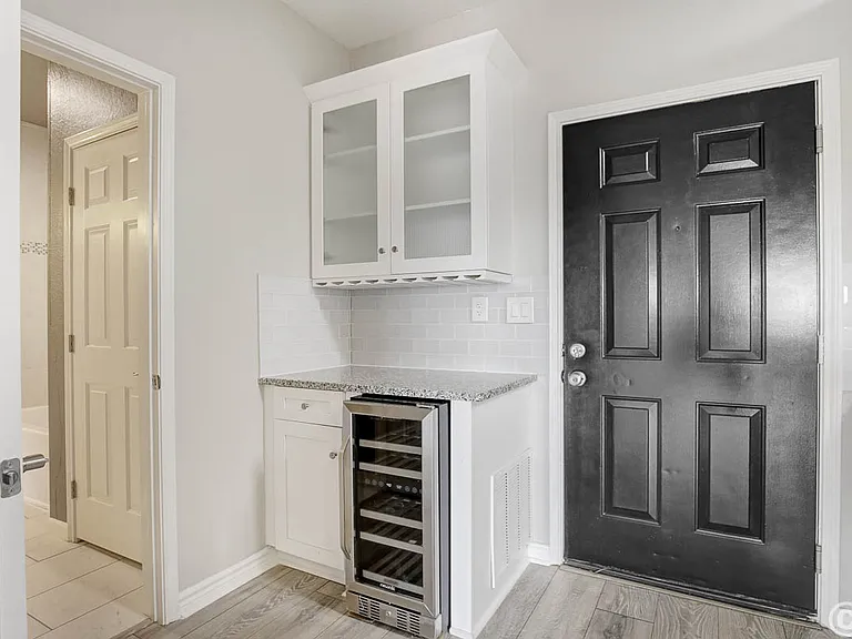 4311 Bayside Village Dr — Photo 13