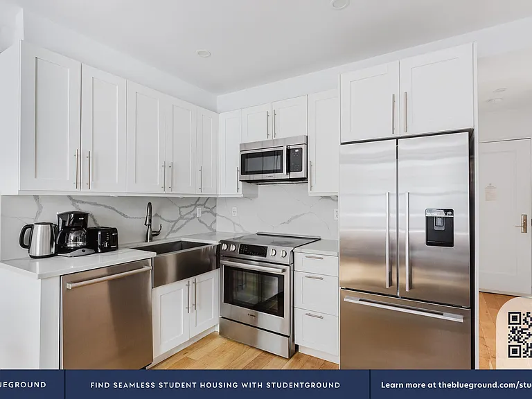 160 E 48th St #4F — Photo 5
