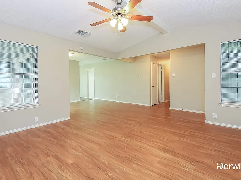 2809 Tedlow Trl — Photo 6