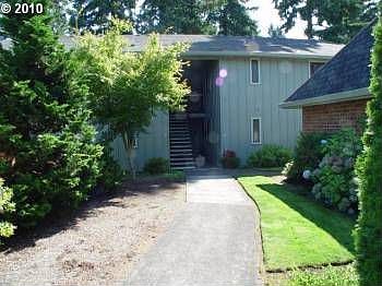 4th image of 8900 NE 36th St APT 12