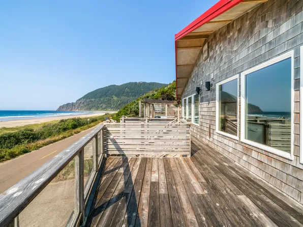 640 Ocean Rd, Manzanita, OR 97130