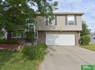 14402 S 27th St, Bellevue, NE 68123