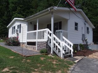 346 Aetna Hill Rd, Whiteside, TN 37396