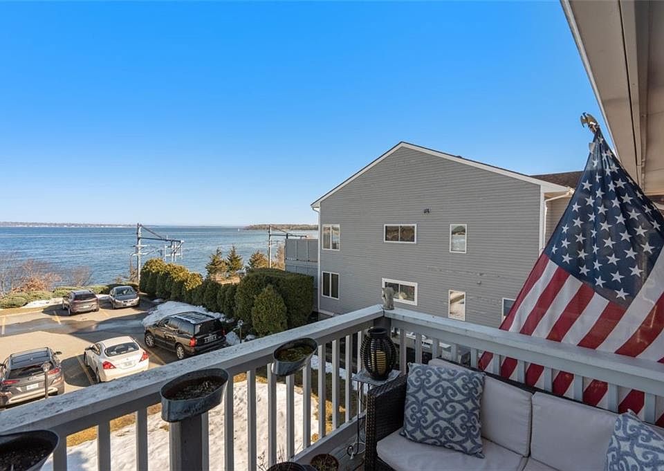 1st image of 4080 Post Rd APT 11