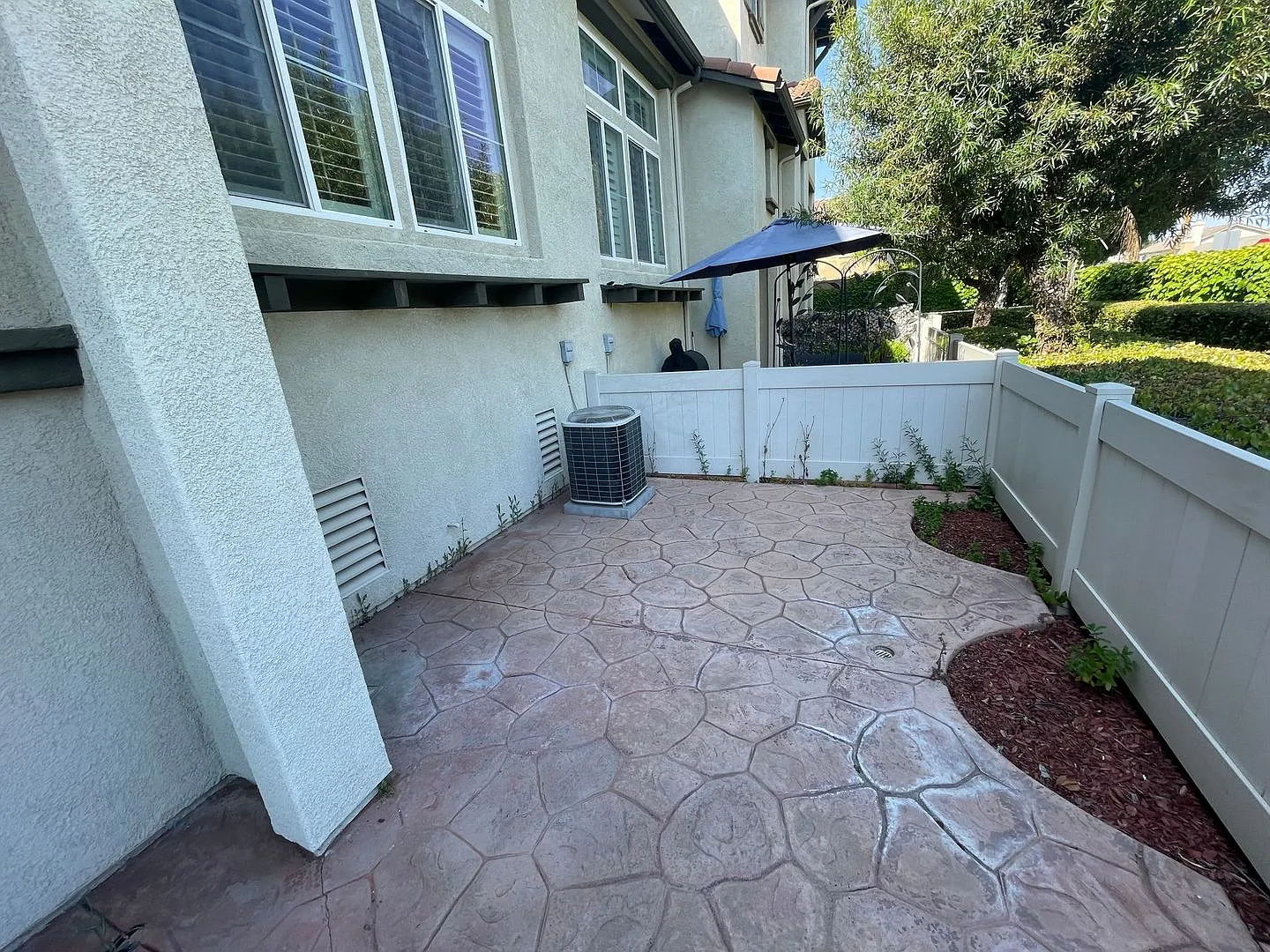 Cozy 3 Bed 3 Bath Condo In Gated Community In Murrieta — Photo 4