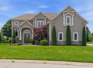 7817 Green St, Shawnee, KS 66227